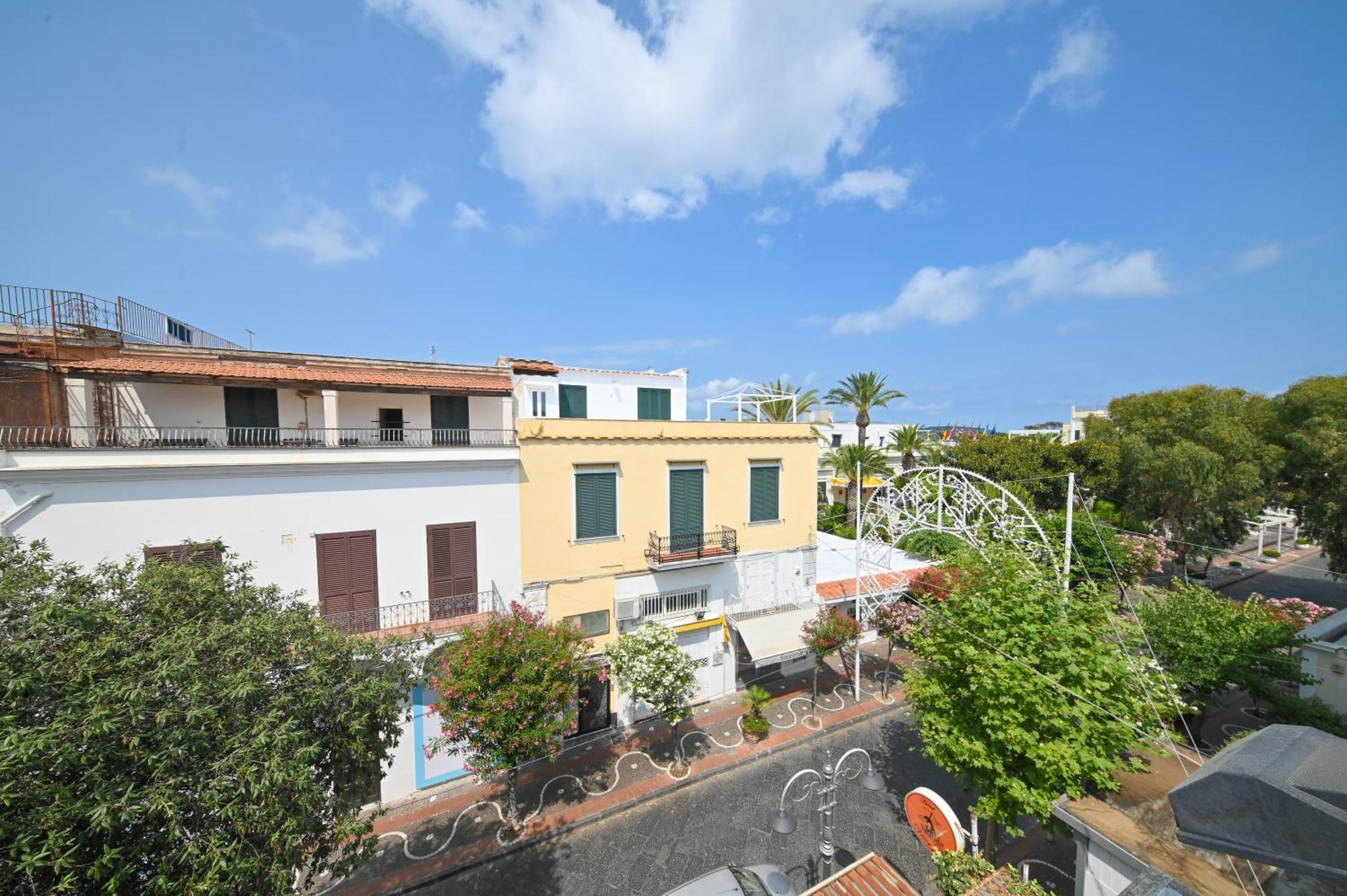 Villa Diana - Beach & Rooms Isquia Exterior foto