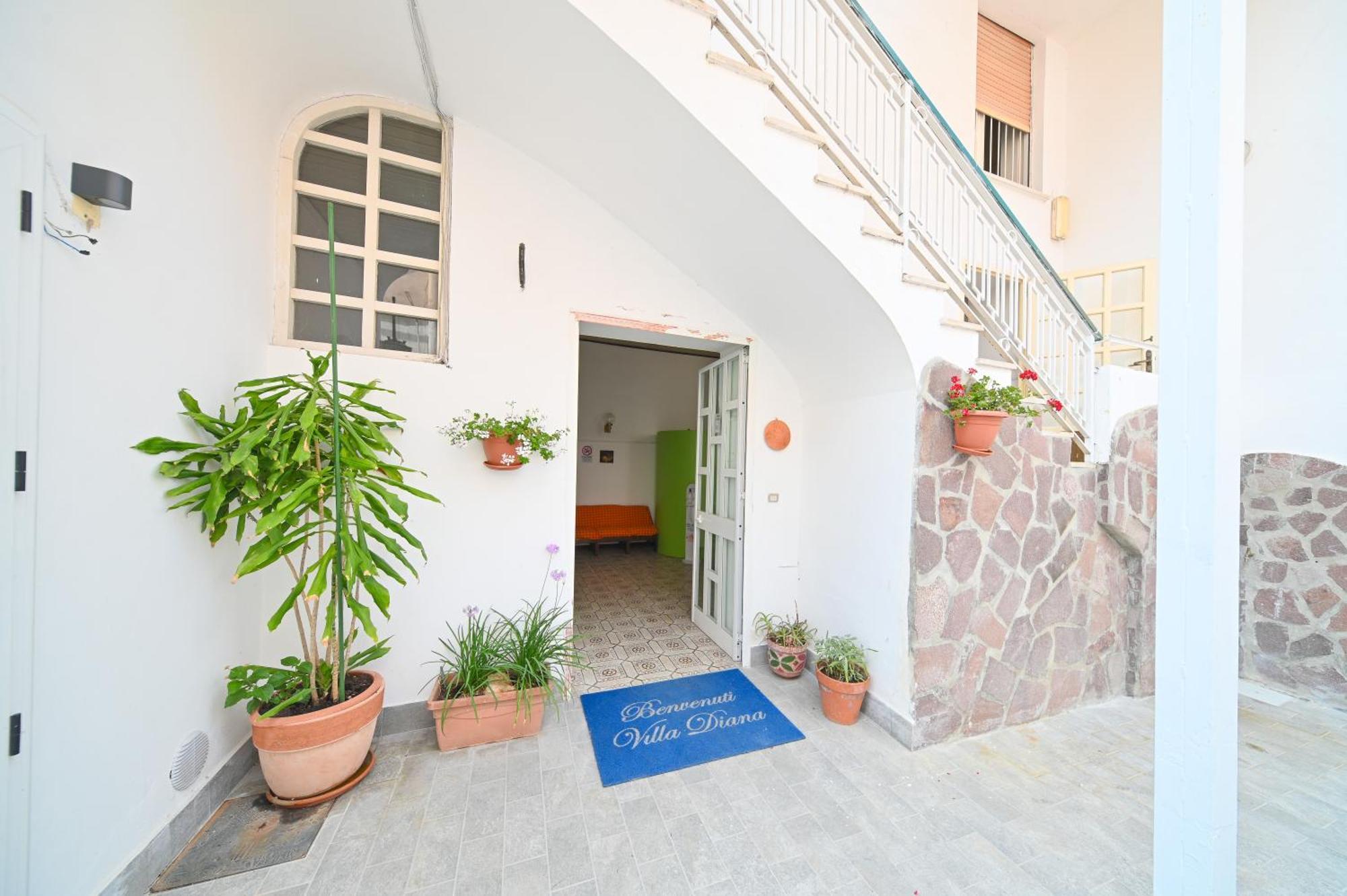 Villa Diana - Beach & Rooms Isquia Exterior foto